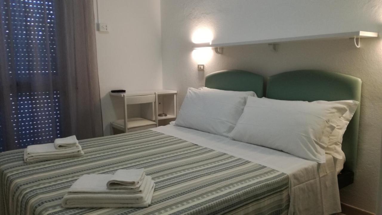 בלריה-איגאה מרינה B&B Hotel Serenita מראה חיצוני תמונה