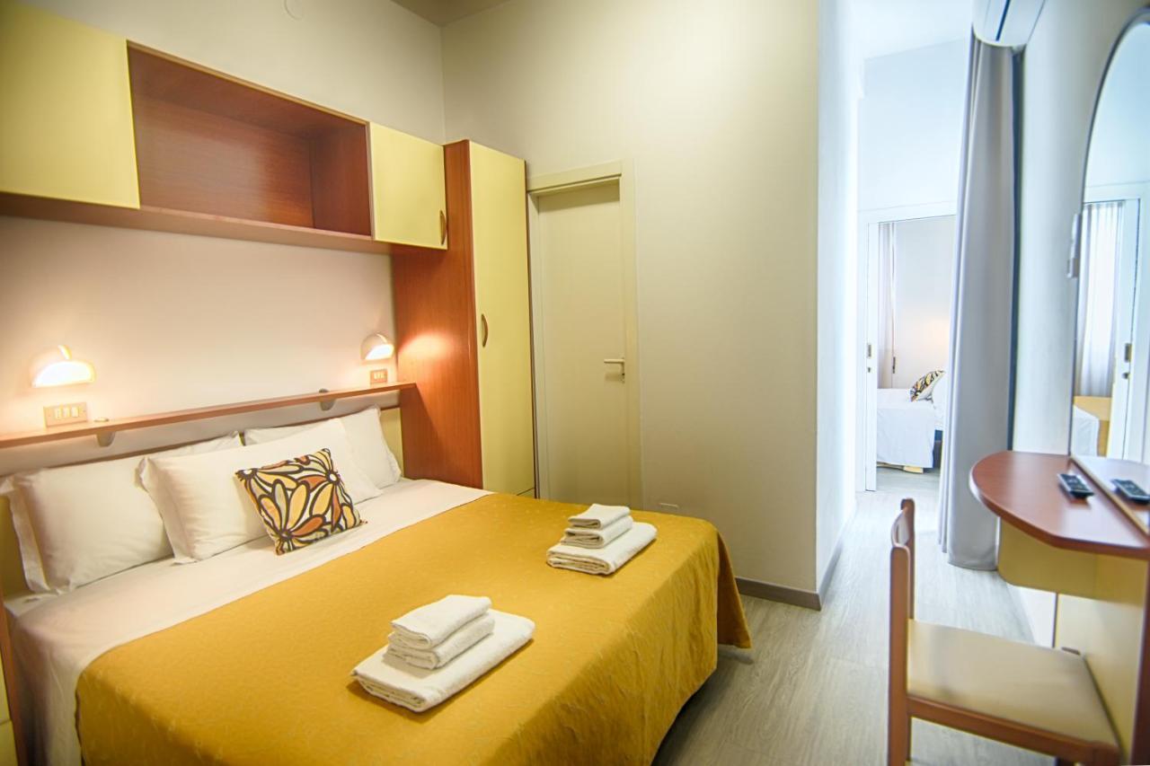 בלריה-איגאה מרינה B&B Hotel Serenita מראה חיצוני תמונה