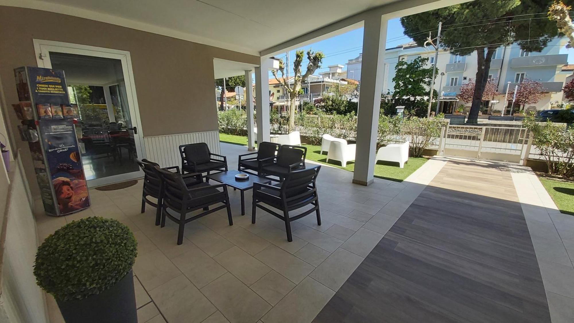 בלריה-איגאה מרינה B&B Hotel Serenita מראה חיצוני תמונה
