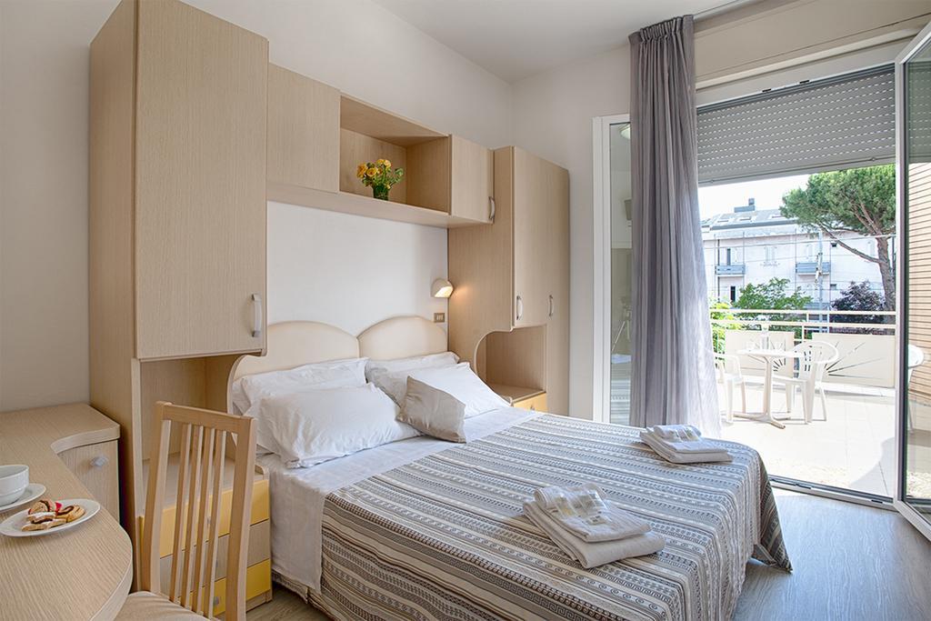 בלריה-איגאה מרינה B&B Hotel Serenita מראה חיצוני תמונה